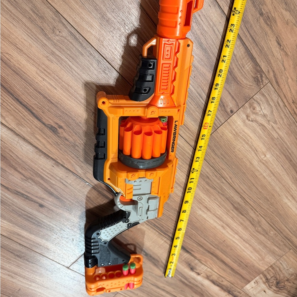Nerf Doomlands 2169 Lawbringer Blaster - Picture 2 of 4